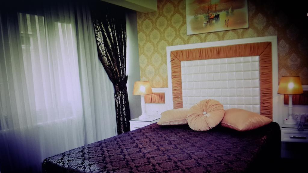 Pen Hotel Истанбул Екстериор снимка