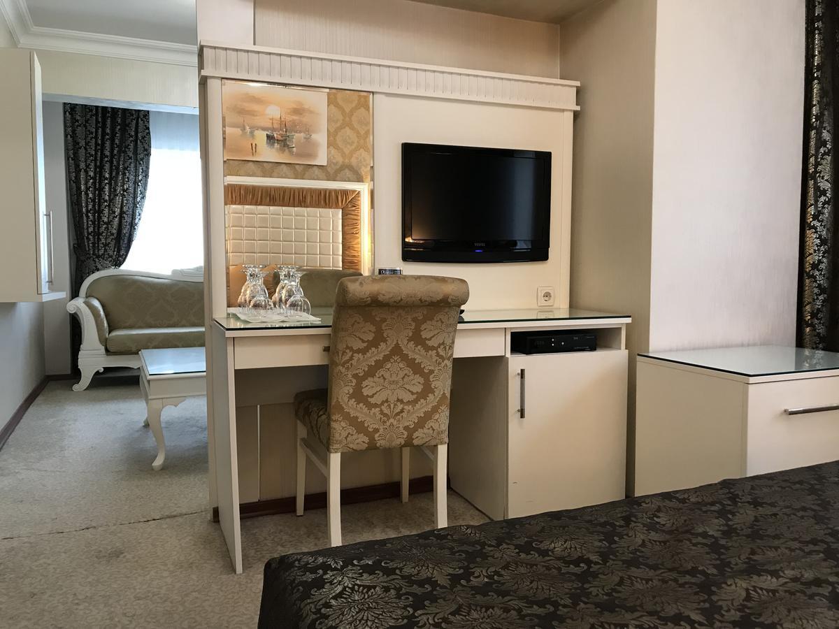 Pen Hotel Истанбул Екстериор снимка
