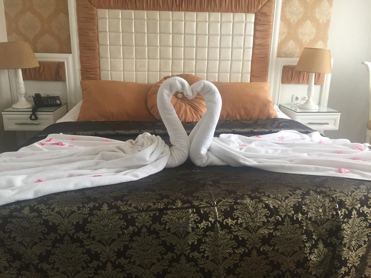 Pen Hotel Истанбул Екстериор снимка