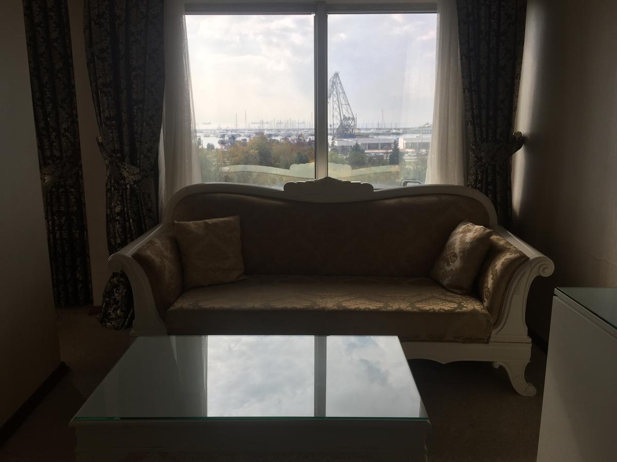 Pen Hotel Истанбул Екстериор снимка