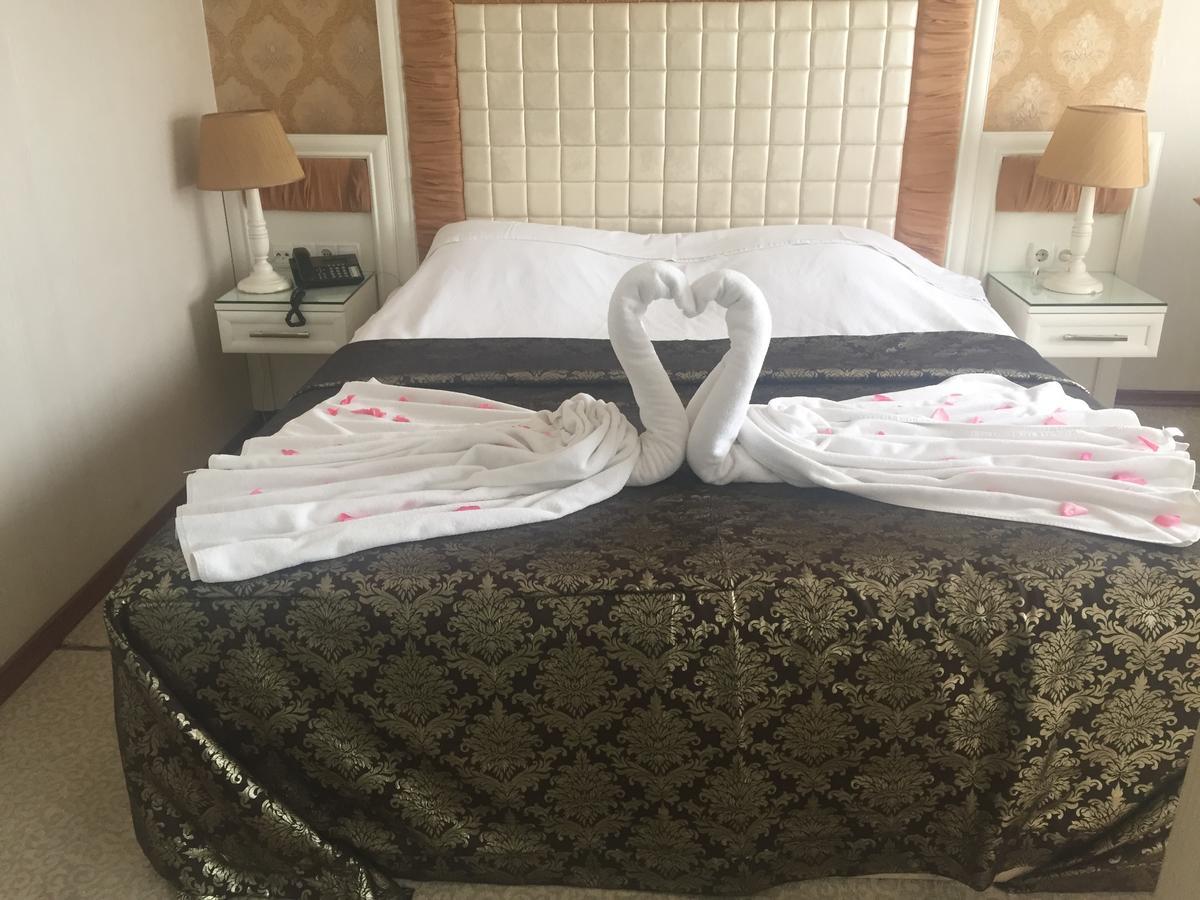 Pen Hotel Истанбул Екстериор снимка