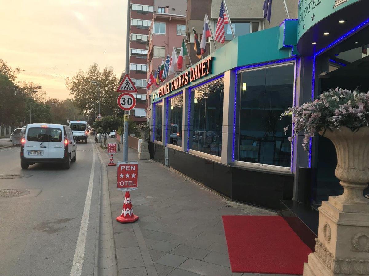 Pen Hotel Истанбул Екстериор снимка