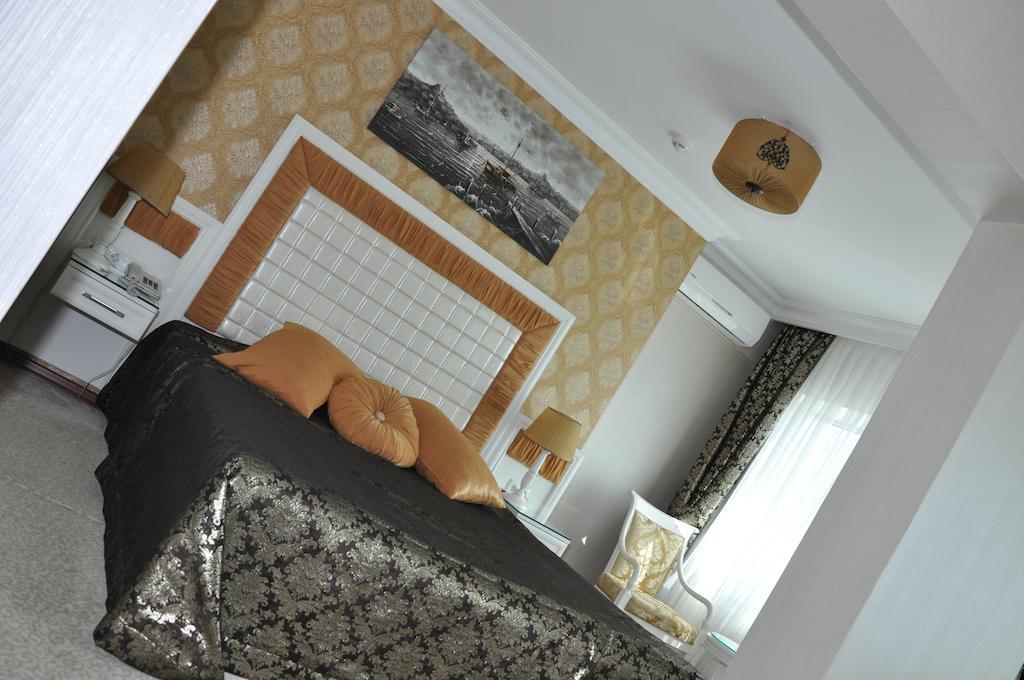 Pen Hotel Истанбул Екстериор снимка