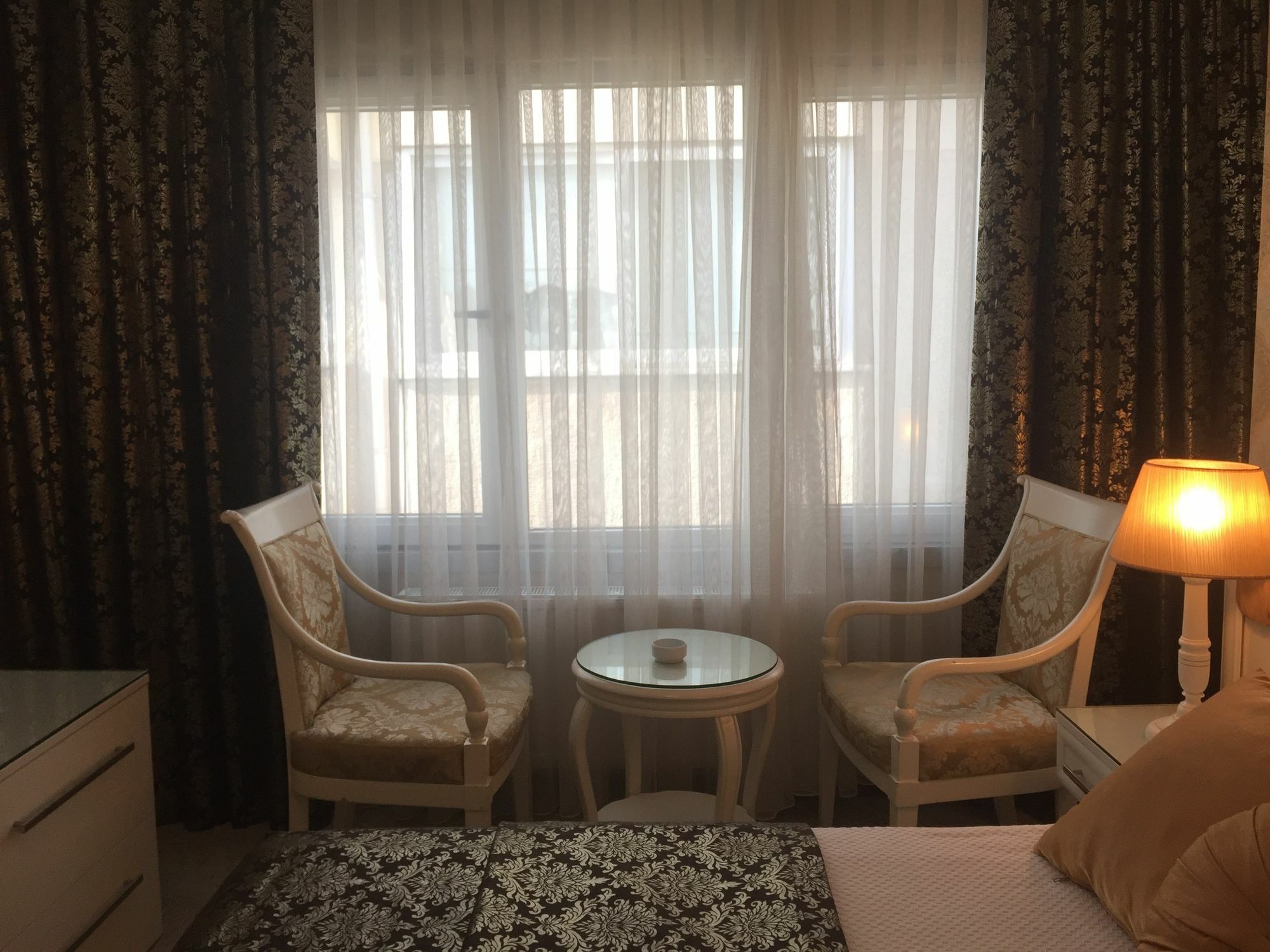 Pen Hotel Истанбул Екстериор снимка
